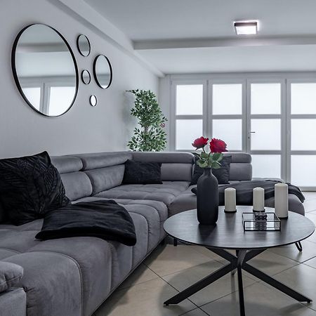 Suite Avec Jacuzzi Proche Paris & Disneyland Pontault-Combault Εξωτερικό φωτογραφία