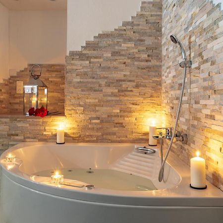 Suite Avec Jacuzzi Proche Paris & Disneyland Pontault-Combault Εξωτερικό φωτογραφία